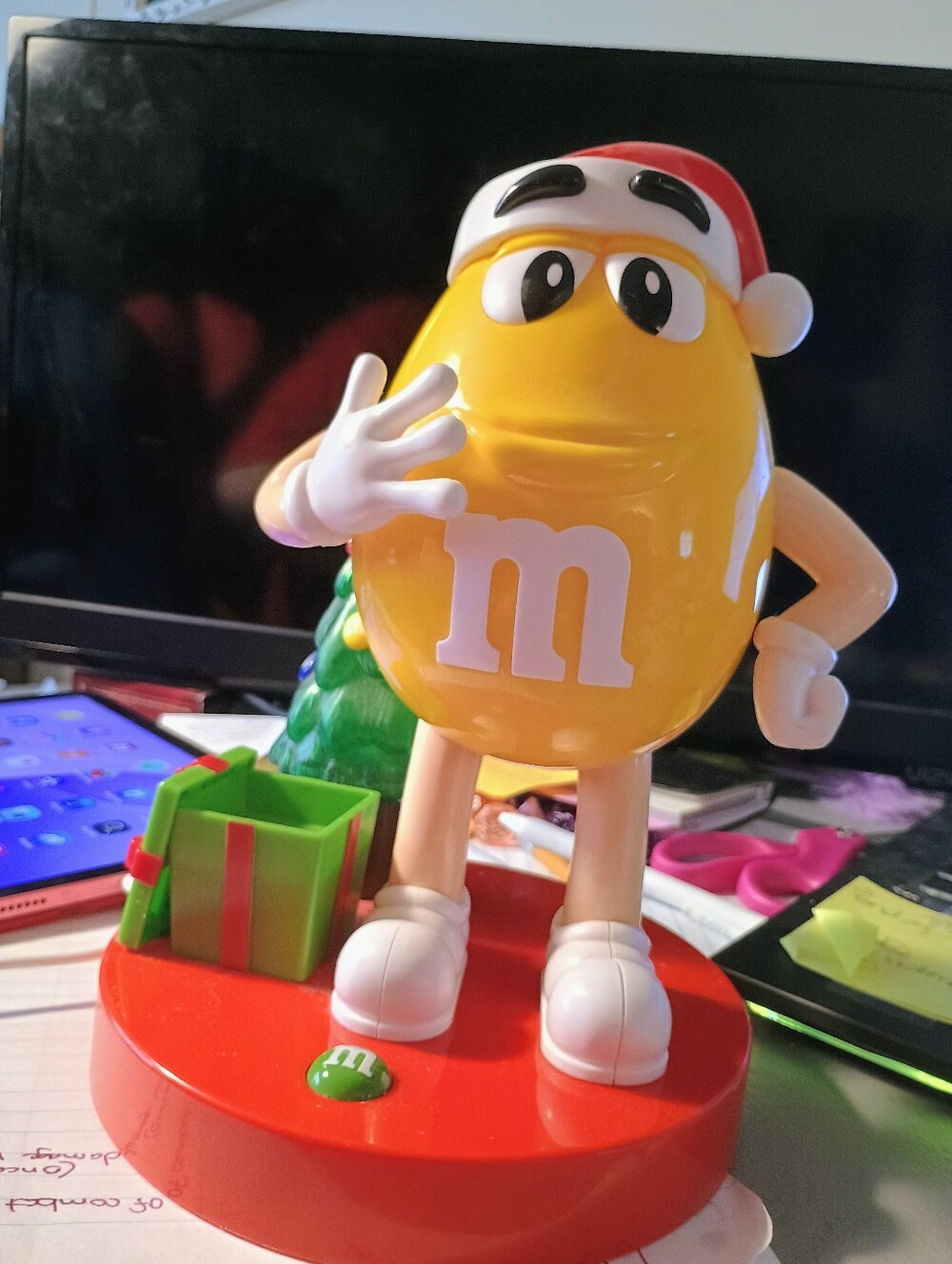 M&M'S Yellow Holiday Figurine with Red Hat and Green Gift